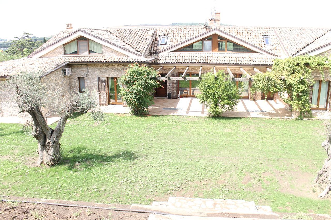 Il Casale Della Gioia Bed & Breakfast Melfi Exterior photo