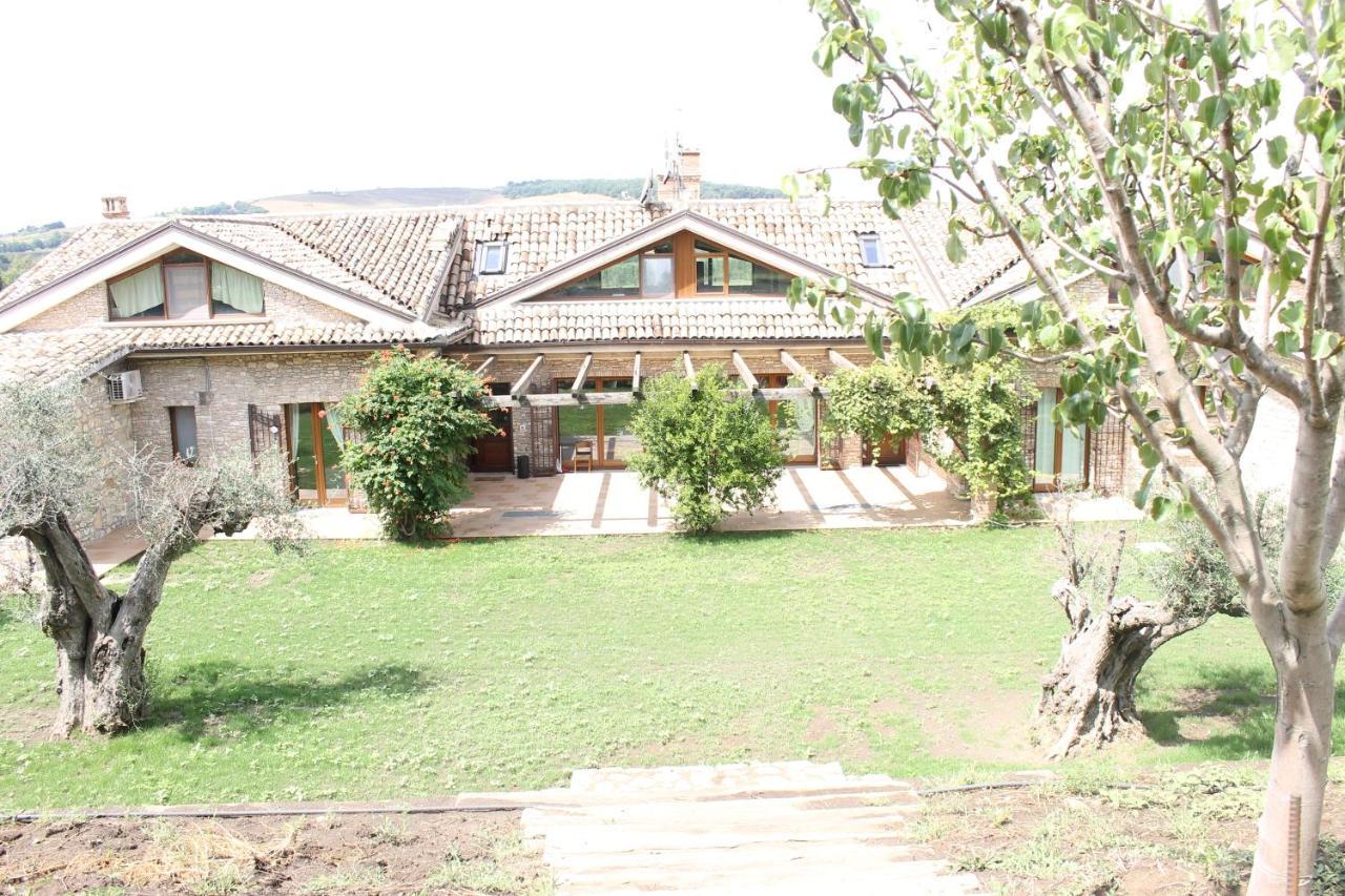 Il Casale Della Gioia Bed & Breakfast Melfi Exterior photo